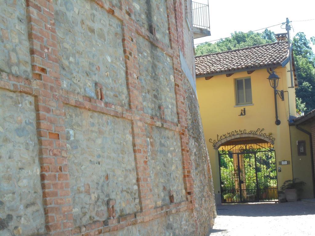 Agriturismo La Terrazza Sul Bosco Villa Barolo Kültér fotó