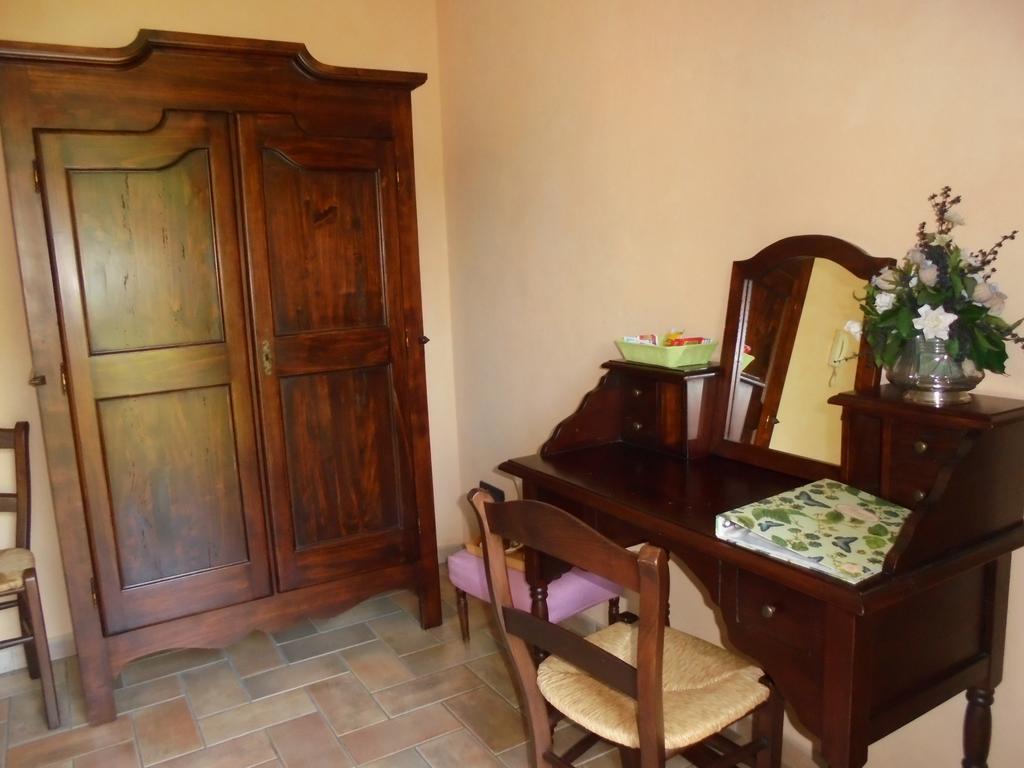 Agriturismo La Terrazza Sul Bosco Villa Barolo Kültér fotó