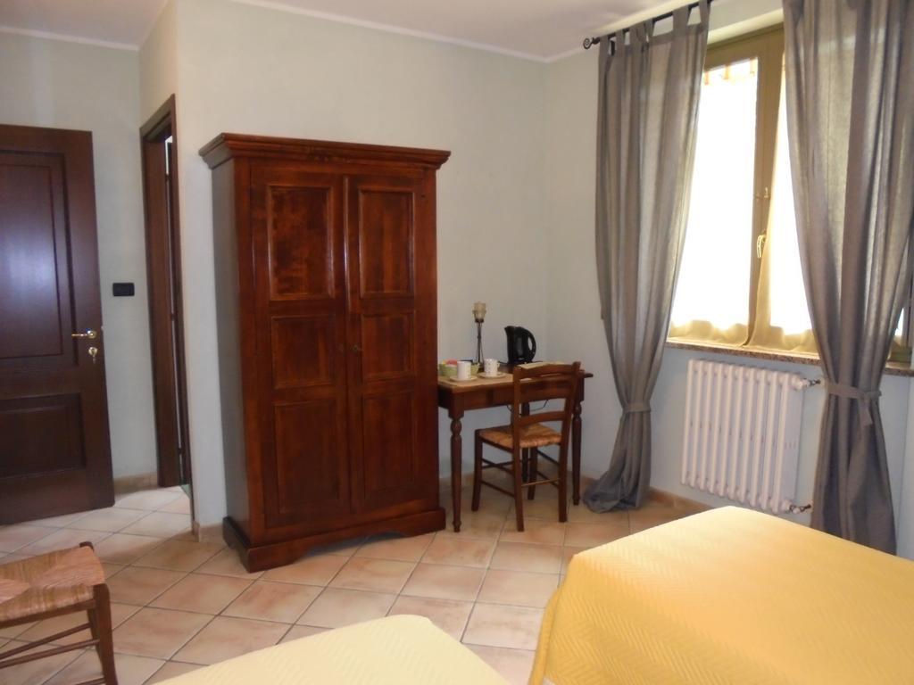 Agriturismo La Terrazza Sul Bosco Villa Barolo Kültér fotó