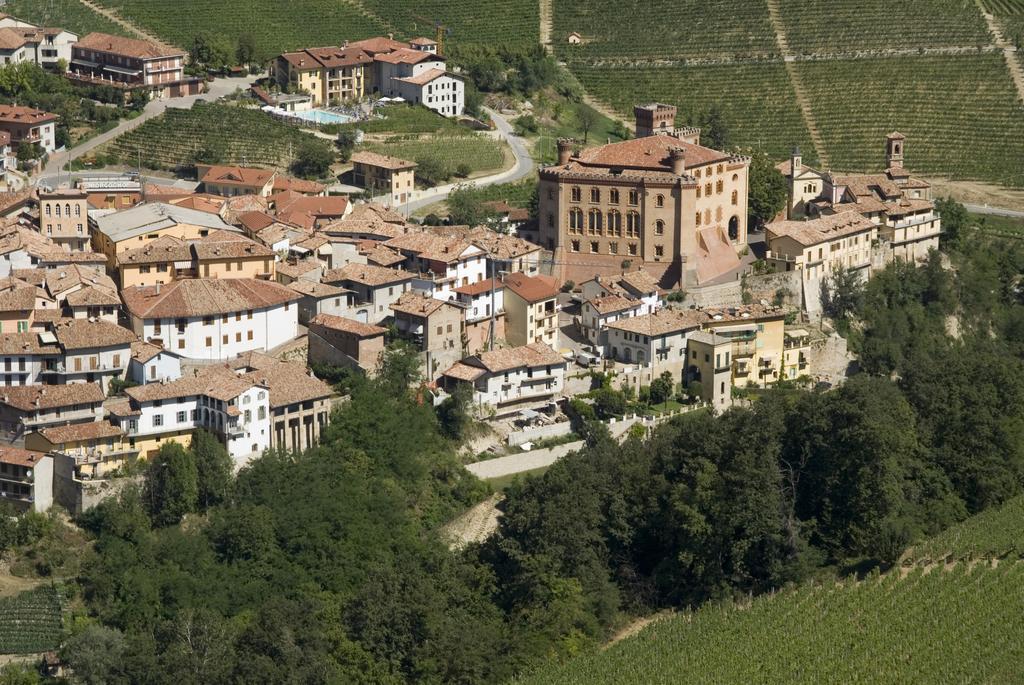 Agriturismo La Terrazza Sul Bosco Villa Barolo Kültér fotó